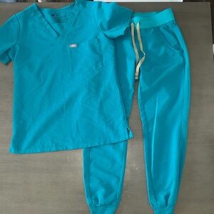 Pacific blue Figs Scrub Set